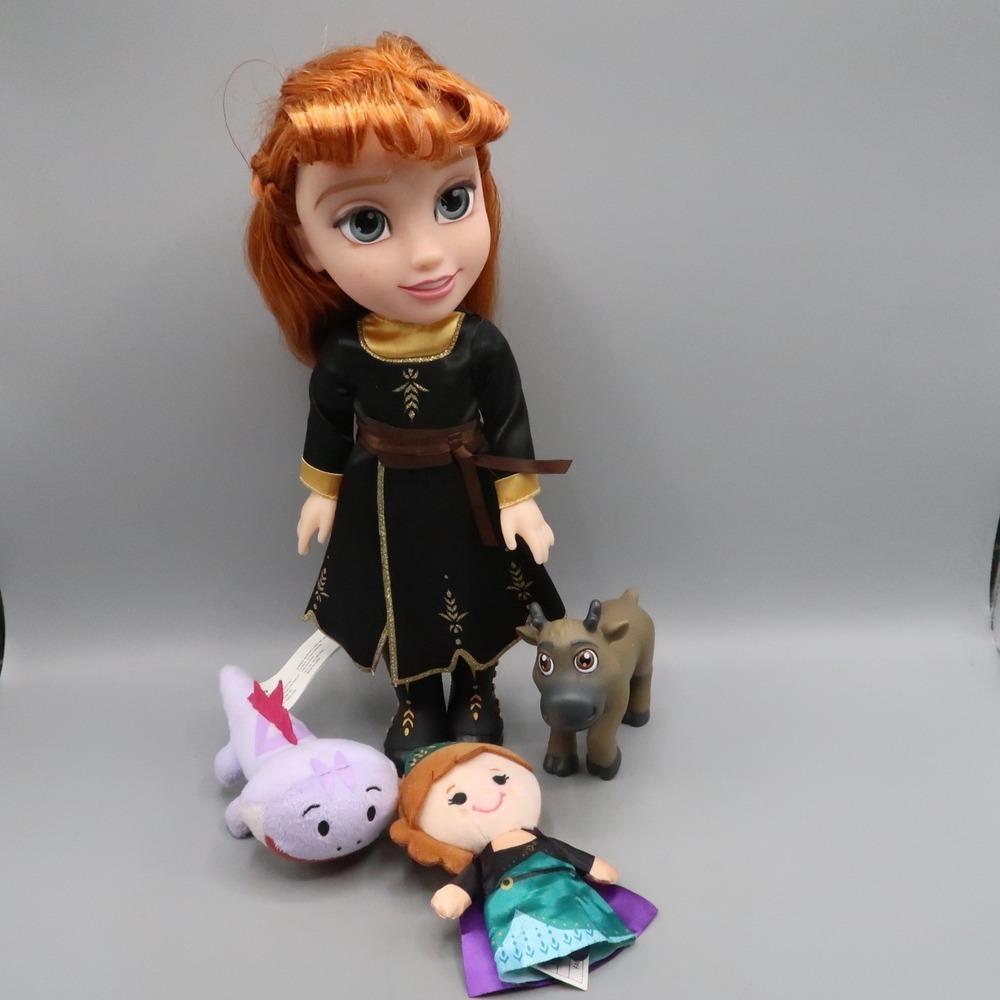 Disney Frozen 2 Anna Doll 14" Toddler Animator with‎ small friends Toy Lot